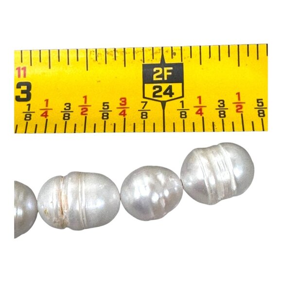 Freshwater Button Large Pearl & Emerald Green Bead Necklace 14k Gold Clasp VTG - Picture 6 of 6